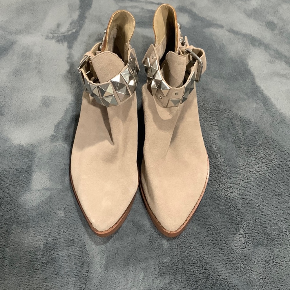 Steve madden booties